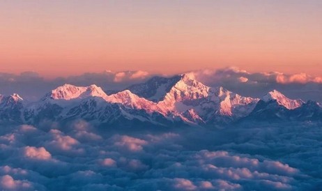 Dans 200 millions d'années, les montagnes himalayennes apparaîtront sur Terre - les plus grandes de l'histoire de la planète