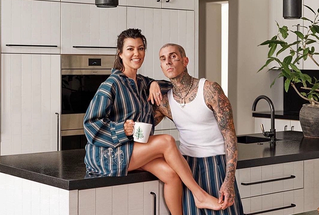 Travis Barker ha fatto un giro della sua casa