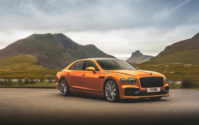 BENTLEY dévoile sa nouvelle berline phare Flying Spur