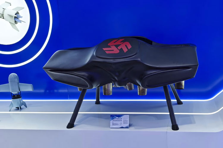 中国は、ジェットエンジンで動くスケートボードのプロトタイプを作成しました