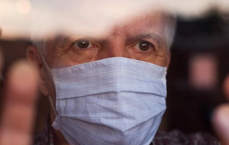 Il COVID-19 aumenta il rischio di Alzheimer fino all'80%