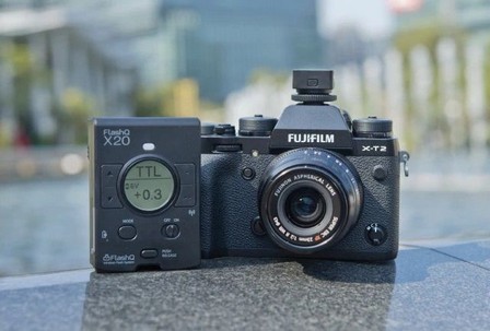 FlashQ x20 para câmeras FUJIFILM lançado