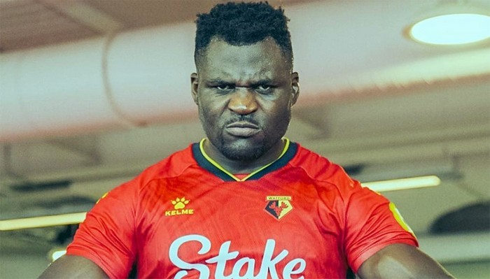 Francis Ngannou gab eine Prognose für den Kampf mit Cyril Gan . ab