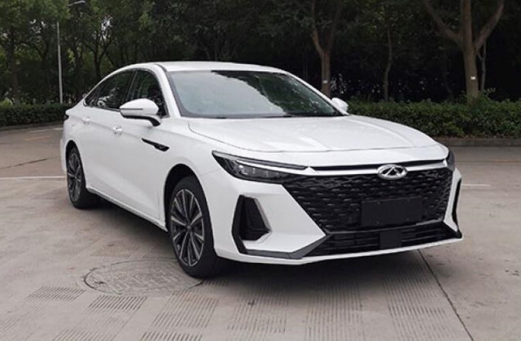 Chery Arrizo 8 공식 시사회 전에 기밀 해제