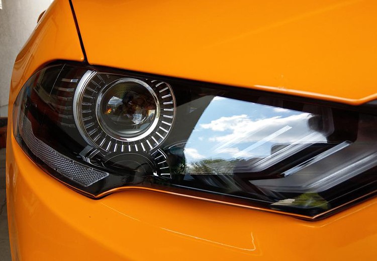 Ford aiuta i conducenti a vedere i pedoni invisibili con Bluetooth Low Energy