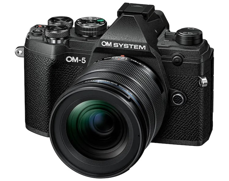 Presentata la fotocamera mirrorless OM System OM-5