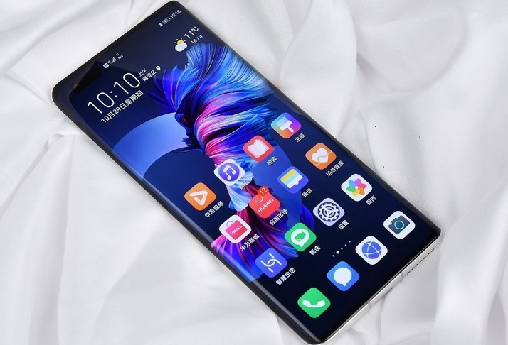 Huawei는 스마트 폰을 HarmonyOS로 업데이트하기 시작합니다.