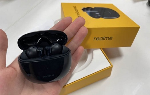Realme Buds Air 2 Wireless Active Noise Cancelling 헤드폰은 $ 40에 판매됩니다.