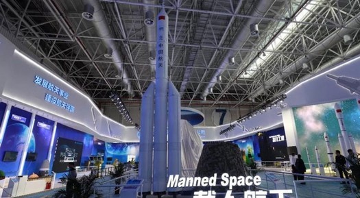 中国は2026年に新しい乗組員の月食ロケットを打ち上げると約束している