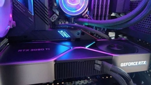 NVIDIA의 수장은 비디오 카드의 부족이 거의 내년 내내 계속될 것이라고 말했습니다.