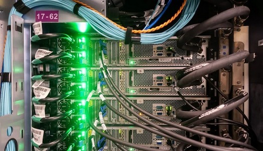 Alphabet hat ein Unternehmen gegründet, das mit künstlicher Intelligenz nach neuen Medikamenten suchen wird