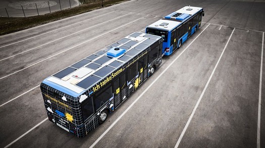 Autobus con pannelli solari appariranno per le strade di Monaco