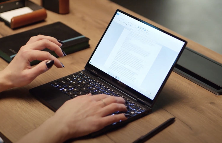 Intel Alder Lakeチップと10インチ2.5Kスクリーンを搭載したOneMix 4Sミニラップトップを起動する1つのネットブック