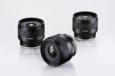 タムロン20mm、24mm、35mmDiIIIレンズのファームウェアをリリース