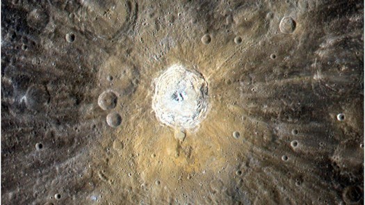 La navicella spaziale europea BepiColombo è volata su Mercurio, ma finché non indugia